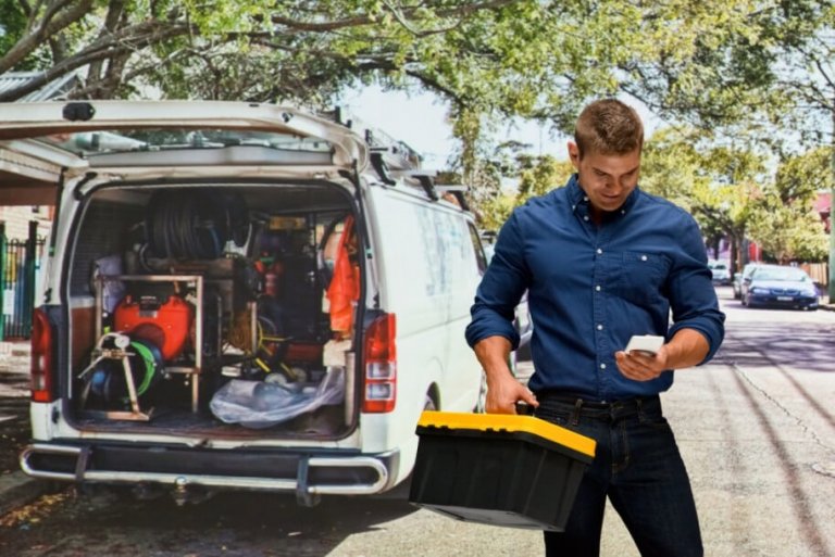 Task tracking mobile app saves national locksmith time and money