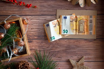 Chritmas Cybersecurity Tip 3. Keep your money secure; Use a digital wallet